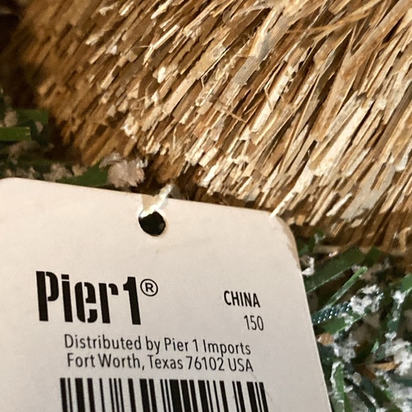 Festive Brown Reindeer with Antlers and Wreath - Picture 6 of 6